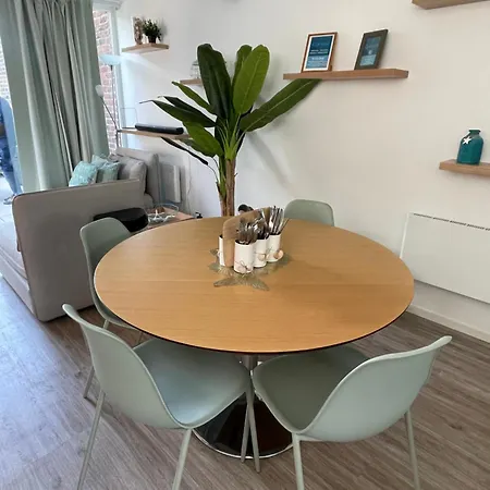 Apartament Coester - Knusse Met Tuin Nieuwpoort